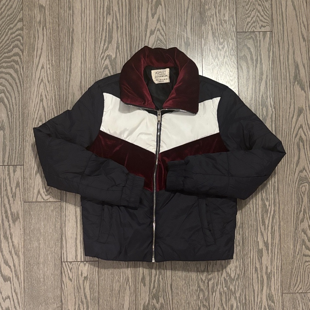 Ashley Outwear Puffer♥️